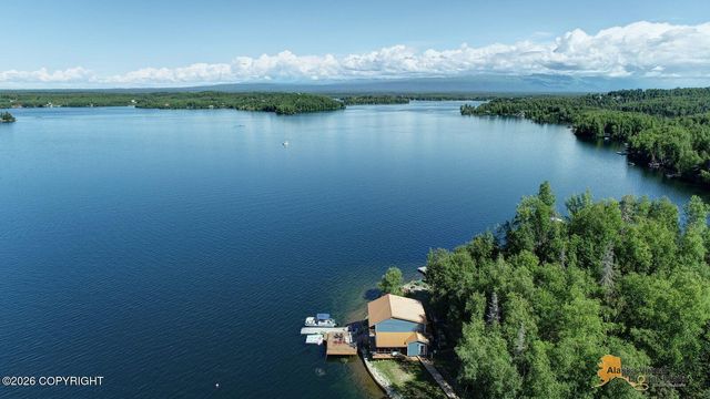 8466 S Big Lake Road, Wasilla, AK 99652