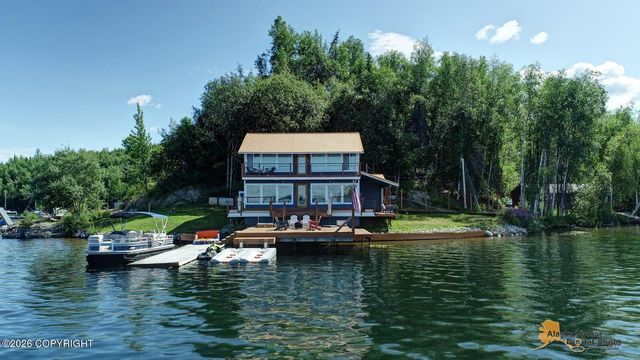 8466 S Big Lake Road, Wasilla, AK 99652