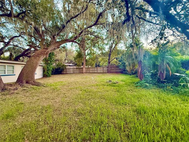 1804 S MELLONVILLE AVENUE, Sanford, FL 32771