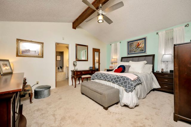 802 Katherine Court, Cedar Hill, TX 75104