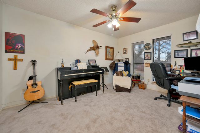 802 Katherine Court, Cedar Hill, TX 75104