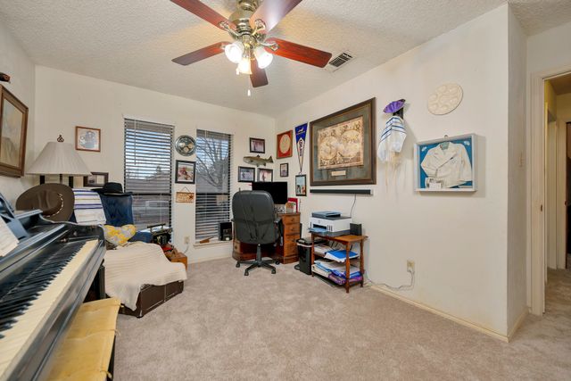 802 Katherine Court, Cedar Hill, TX 75104