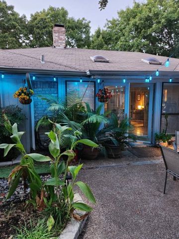 802 Katherine Court, Cedar Hill, TX 75104