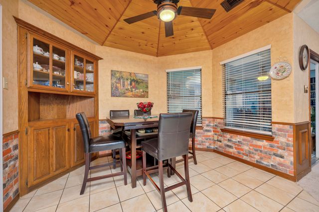 802 Katherine Court, Cedar Hill, TX 75104