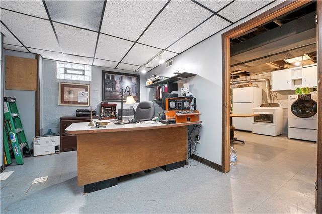 511 E. Leasure Ave., New Castle, PA 16105