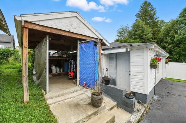 511 E. Leasure Ave., New Castle, PA 16105