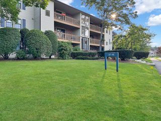 45 Apache Way 45, Tewksbury, MA 01876