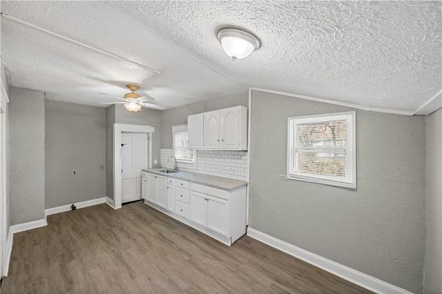 6821 Bales Avenue, Kansas City, MO 64132