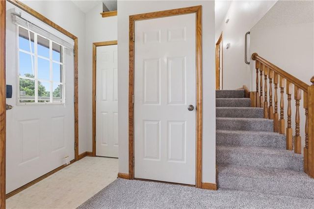 205 Apple Valley Parkway, Belton, MO 64012