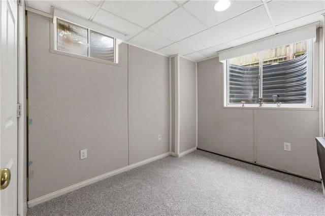 205 Apple Valley Parkway, Belton, MO 64012
