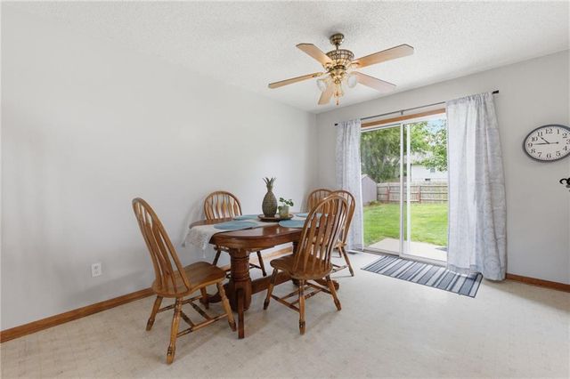 205 Apple Valley Parkway, Belton, MO 64012