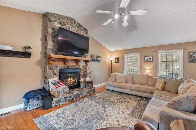 185 Pine Brook Place, Wilkesboro, NC 28697