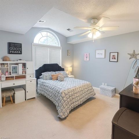 185 Pine Brook Place, Wilkesboro, NC 28697