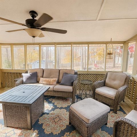 185 Pine Brook Place, Wilkesboro, NC 28697