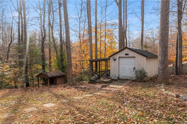 185 Pine Brook Place, Wilkesboro, NC 28697