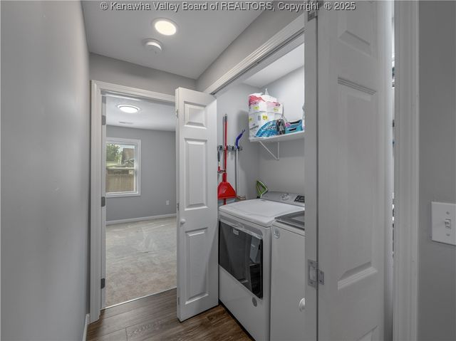 1328 13th Street, Nitro, WV 25143