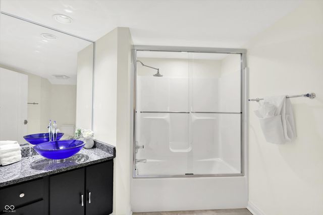 434 Sheffield Court, Carmel, IN 46032