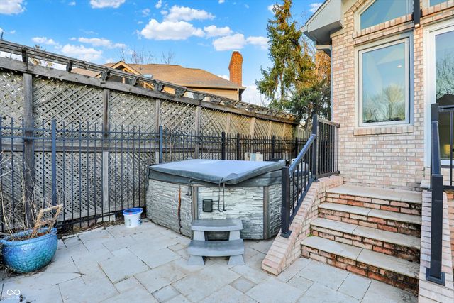 434 Sheffield Court, Carmel, IN 46032