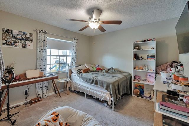 9724 CYPRESS POND AVENUE, Tampa, FL 33647