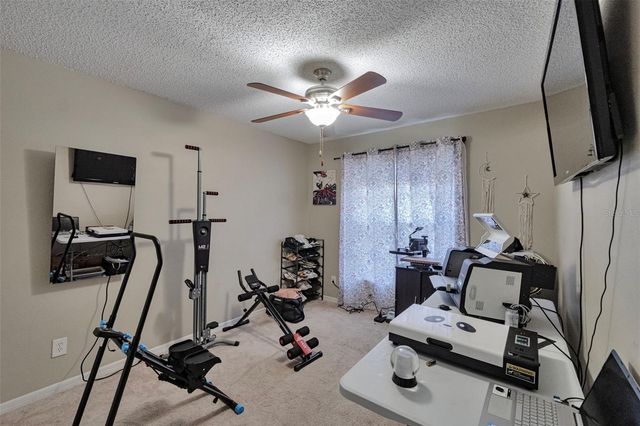 9724 CYPRESS POND AVENUE, Tampa, FL 33647