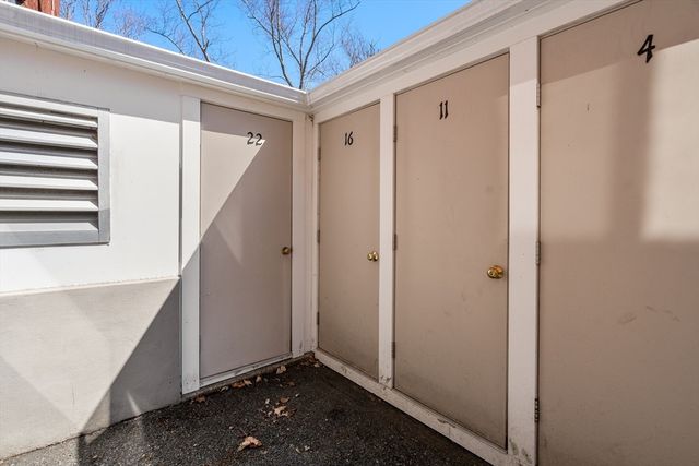 295 Main Street 16, Reading, MA 01867