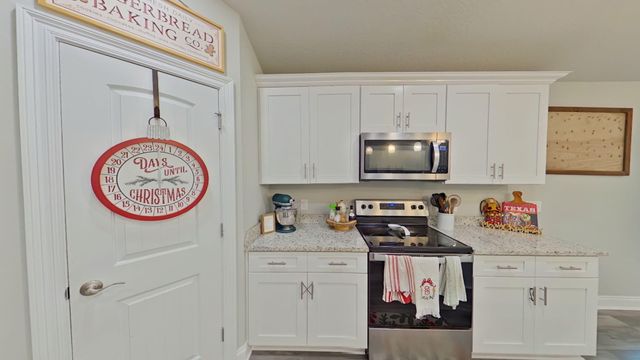 7408 Gordon Evans Road, Navarre, FL 32566