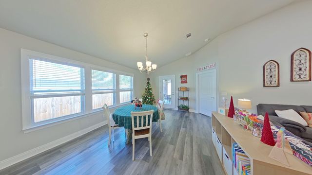 7408 Gordon Evans Road, Navarre, FL 32566