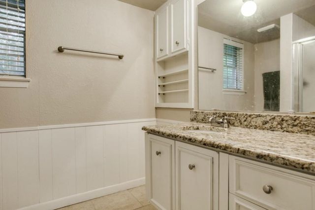 3801 Eugene Court N, Irving, TX 75062