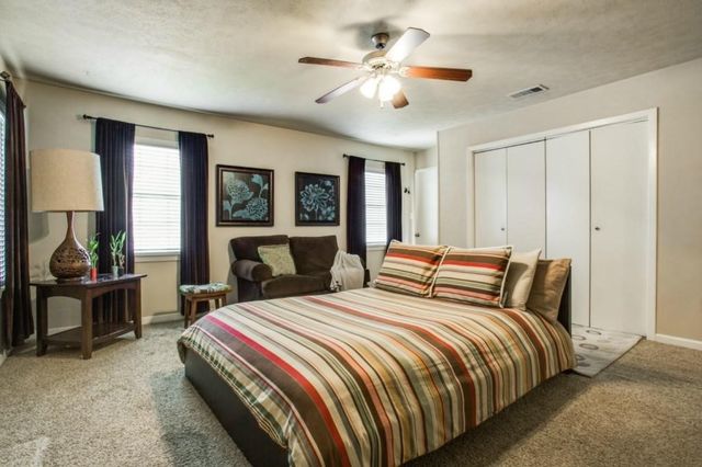 3801 Eugene Court N, Irving, TX 75062