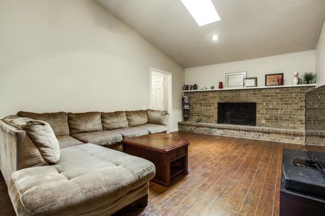 3801 Eugene Court N, Irving, TX 75062