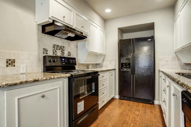 3801 Eugene Court N, Irving, TX 75062