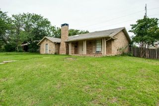 3801 Eugene Court N, Irving, TX 75062
