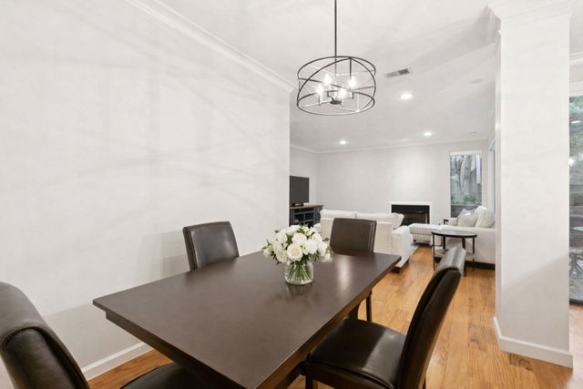 172 Litchfield Lane, Houston, TX 77024