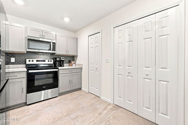45 Smith Trail, Palm Coast, FL 32164