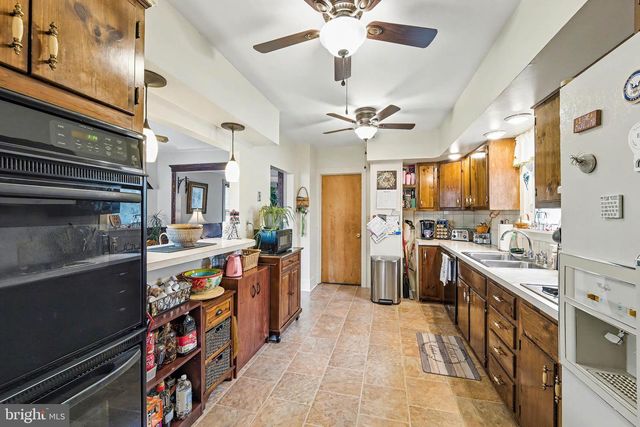 323 ROOSEVELT AVE, Northfield, NJ 08225