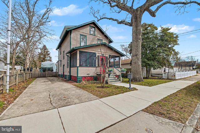 323 ROOSEVELT AVE, Northfield, NJ 08225