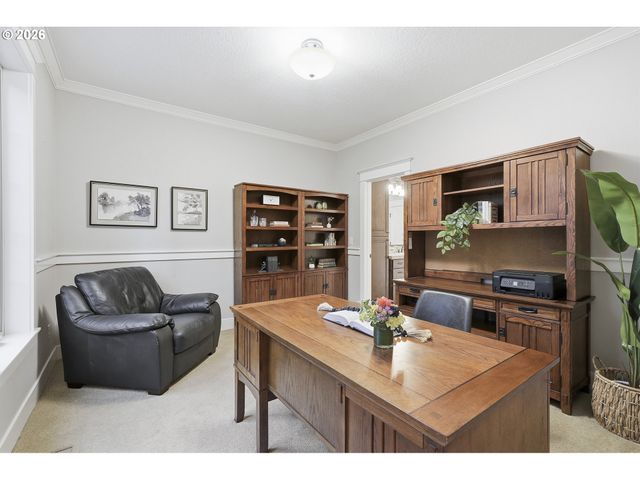 16723 BONAIRE Ave, Lake Oswego, OR 97035