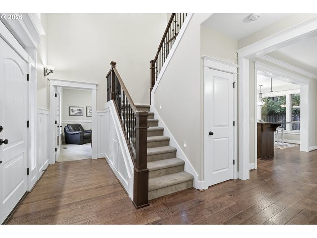 16723 BONAIRE Ave, Lake Oswego, OR 97035