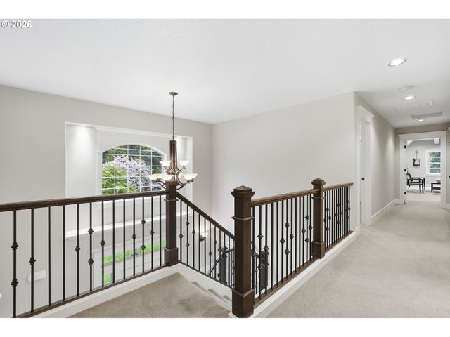 16723 BONAIRE Ave, Lake Oswego, OR 97035