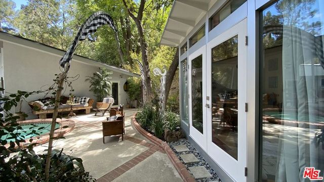 4620 Balboa Avenue, Encino, CA 91316