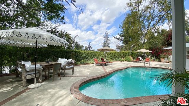 4620 Balboa Avenue, Encino, CA 91316