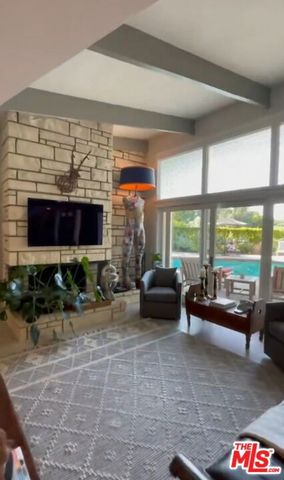 4620 Balboa Avenue, Encino, CA 91316