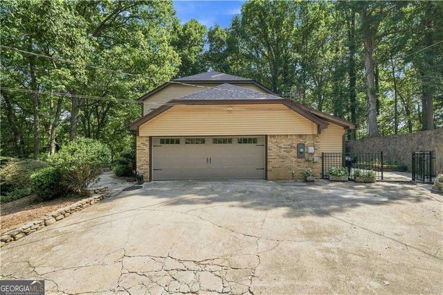 6250 White Mill Road, Fairburn, GA 30213