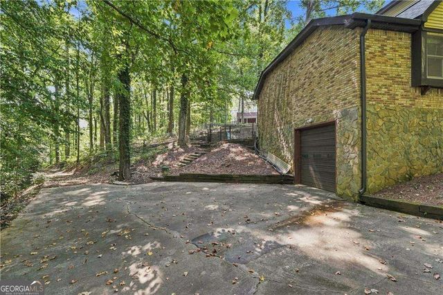 6250 White Mill Road, Fairburn, GA 30213