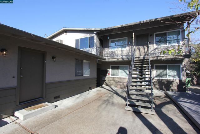 2646 Baldwin Ln, Walnut Creek, CA 94597