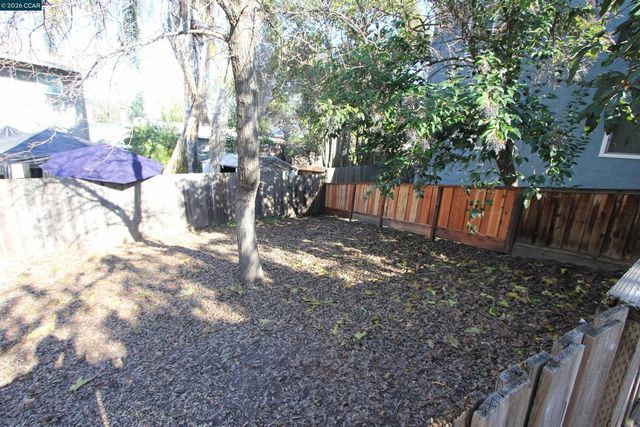 2646 Baldwin Ln, Walnut Creek, CA 94597