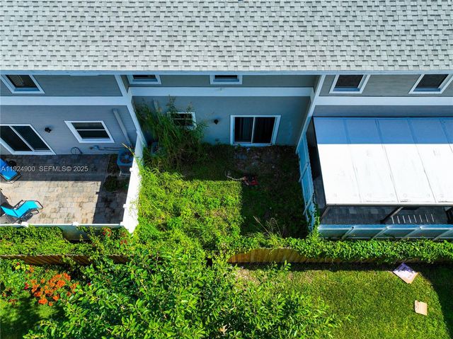 1720 SE 9th Ave, Homestead, FL 33034