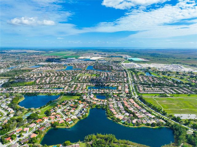 1720 SE 9th Ave, Homestead, FL 33034