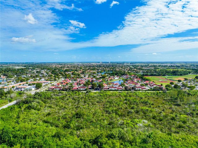 1720 SE 9th Ave, Homestead, FL 33034