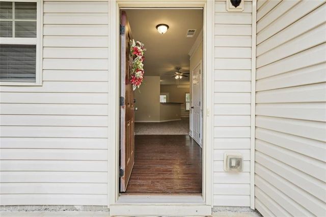 638 Oakside Place, Acworth, GA 30102